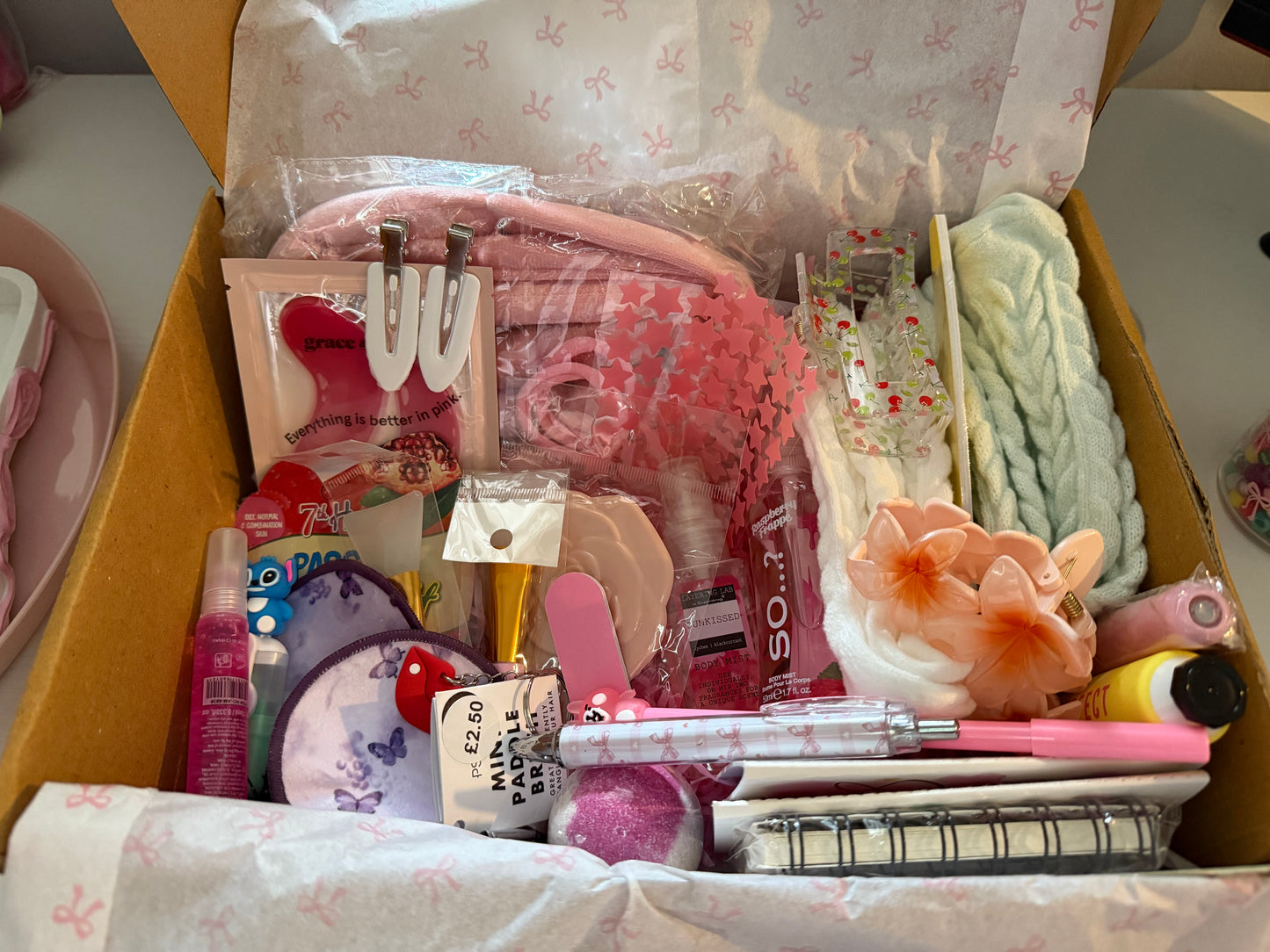 Self-care ‘the works’ pamper hamper