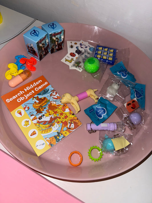 Kids 10+ fidget and toy capsules